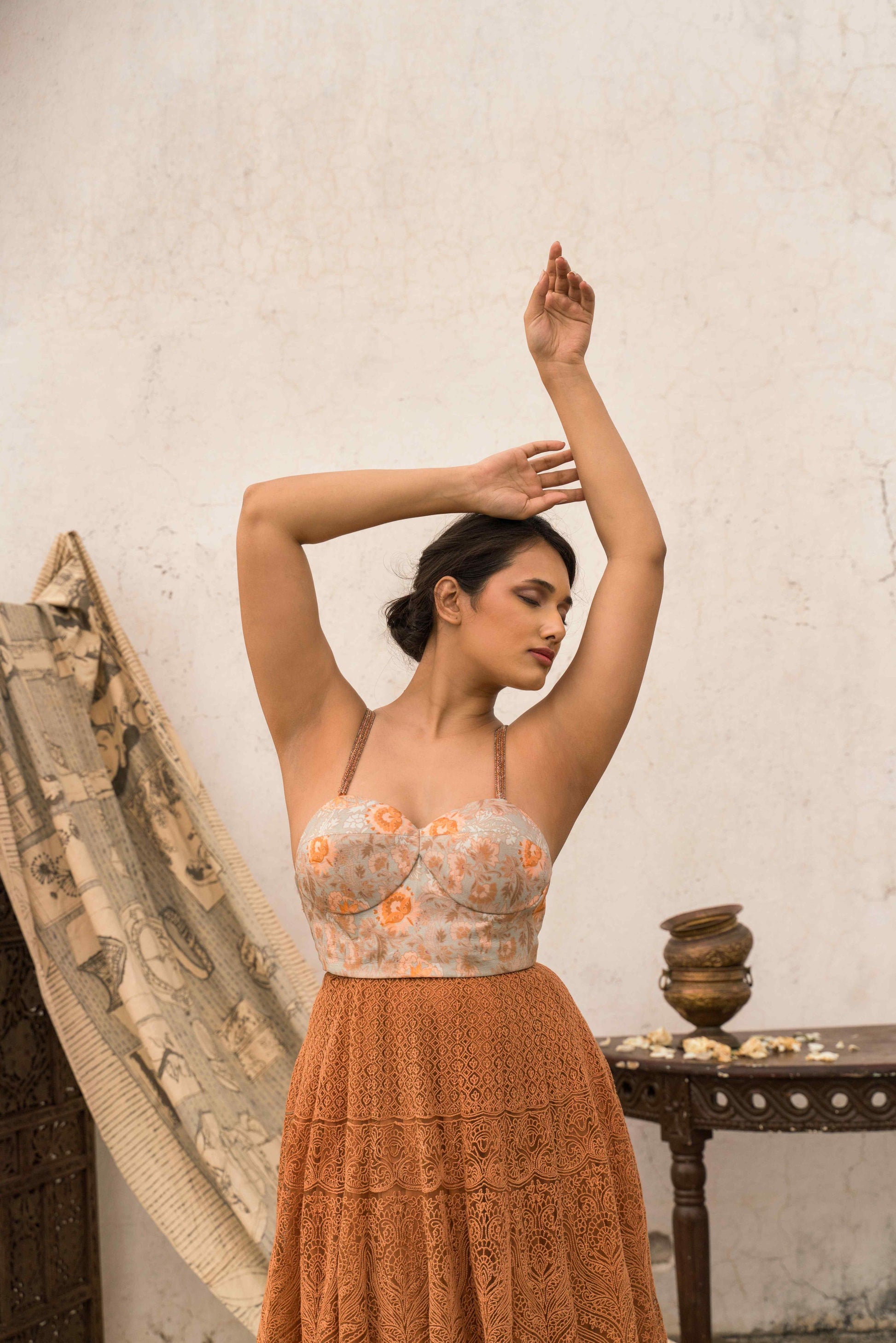 Detachable chintz & kashida dress with embroidered straps and belt - My Store